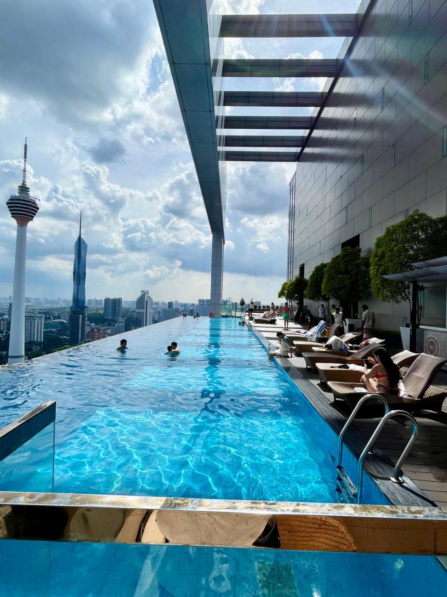 Platinum Klcc By Luxury Suites Kuala Lumpur Exterior foto