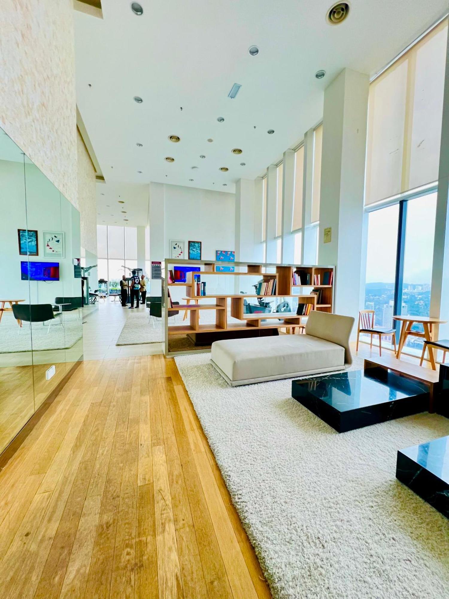 Platinum Klcc By Luxury Suites Kuala Lumpur Exterior foto